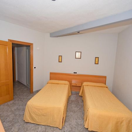 Hostal Virginia Favareta Ngoại thất bức ảnh
