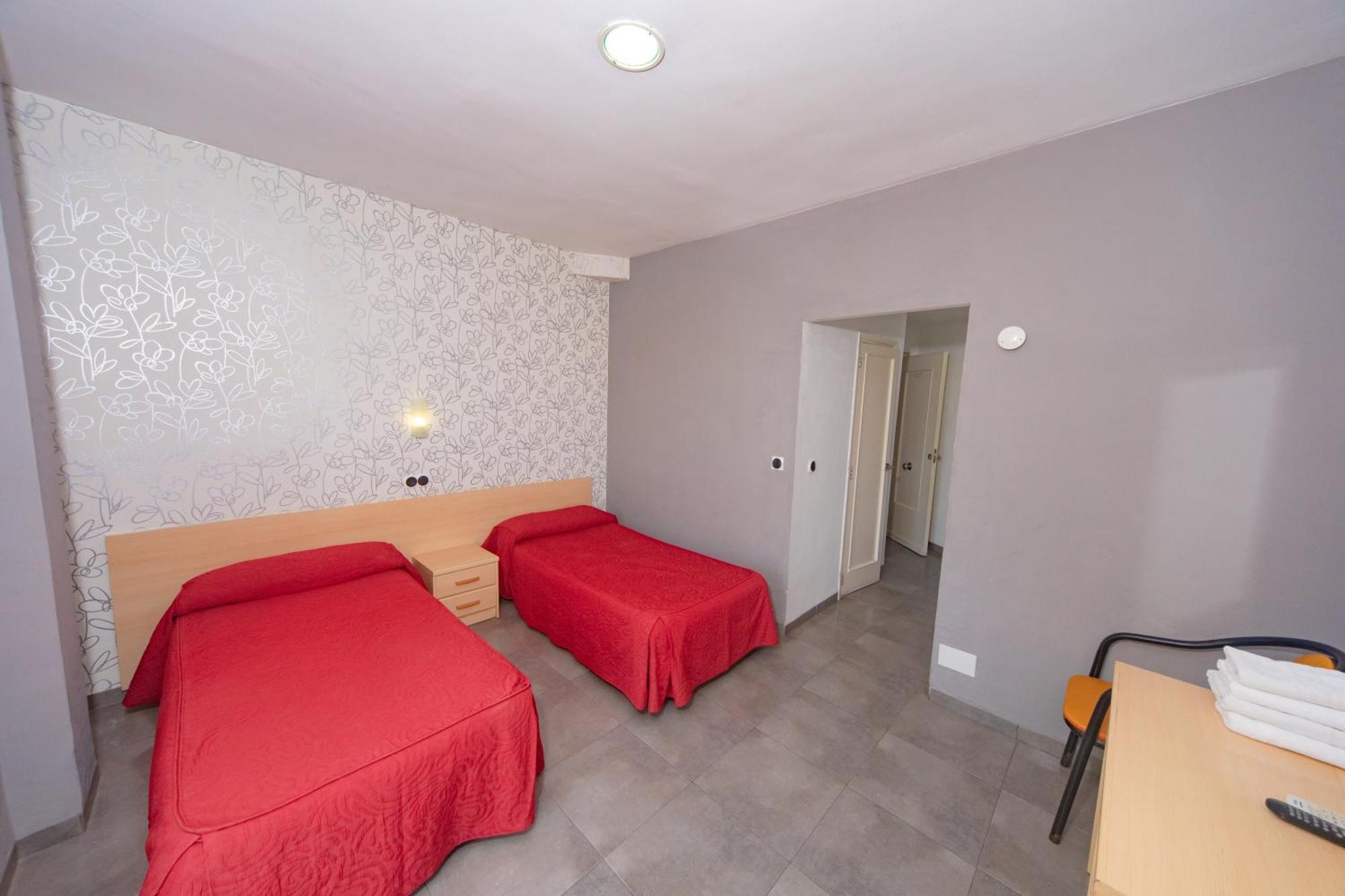 Hostal Virginia Favareta Ngoại thất bức ảnh