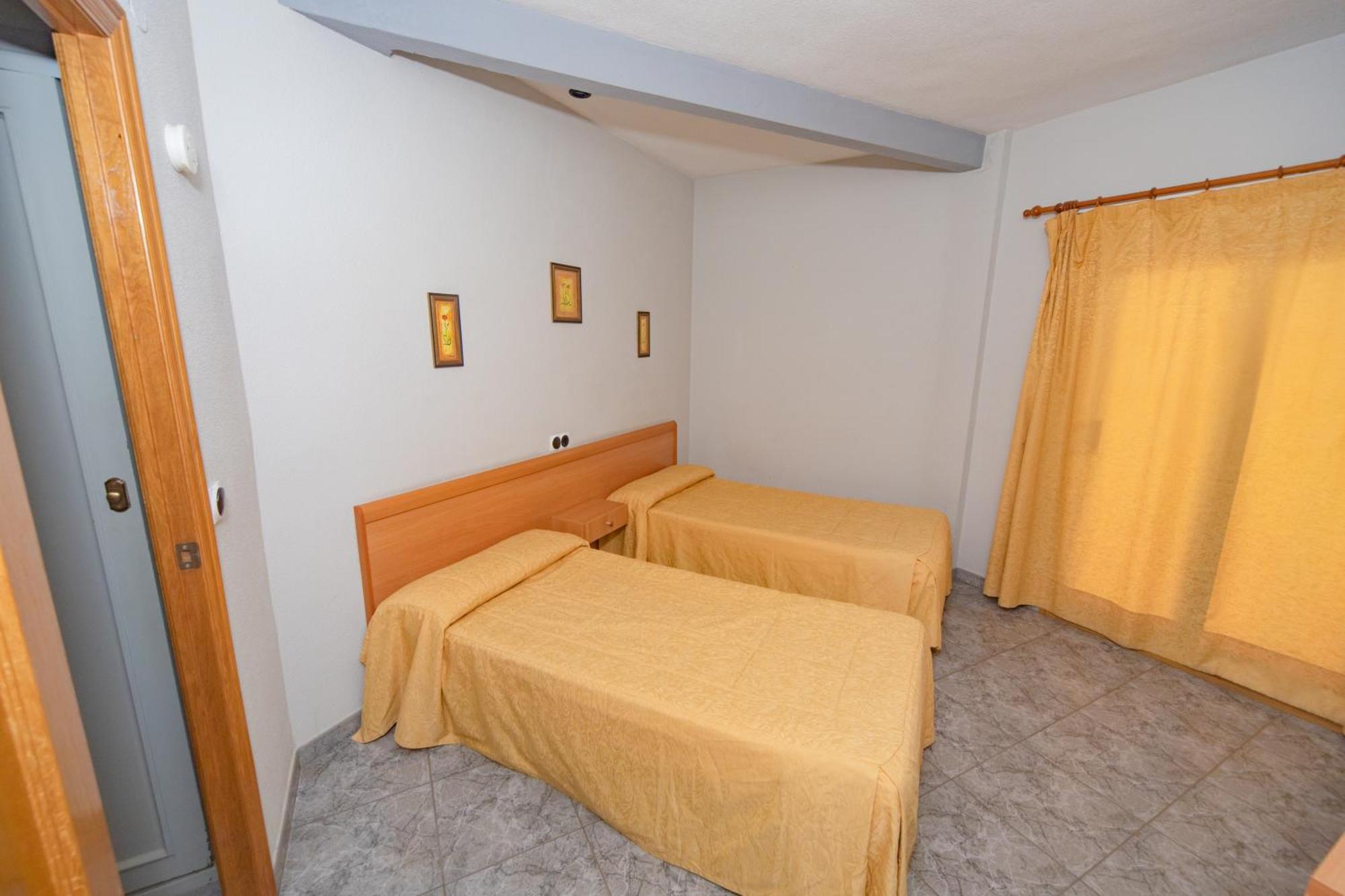 Hostal Virginia Favareta Ngoại thất bức ảnh