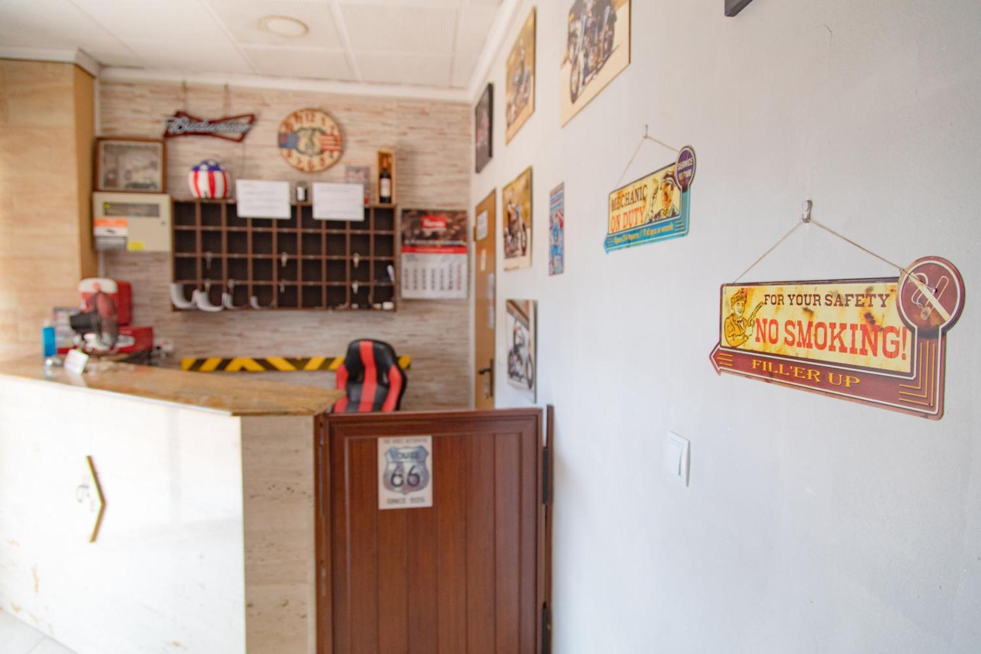 Hostal Virginia Favareta Ngoại thất bức ảnh